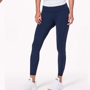 Fast and free 7/8 lululemon